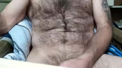 Snapshot of mrthickness80 chatting on February 8, 6:28 am mrthickness80 online show from February 8, 6:28 am