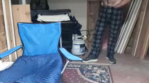 mrthickness80 online show from May 10, 3:01 am