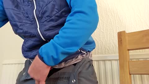 MrTribute online show from March 4, 10:35 am