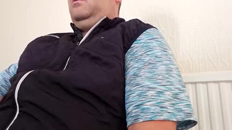 MrTribute online show from September 19, 10:05 am