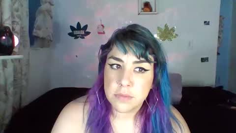 Snapshot of mrvenusx chatting on November 21, 9:02 pm Mrs Venus online show from November 21, 9:02 pm