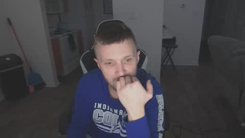 mrwonderboy03 online show from February 10, 3:32 am