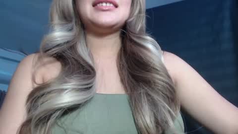 Snapshot of ms_betty chatting on June 20, 2:53 pm Betty online show from June 20, 2:53 pm