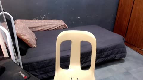 Snapshot of ms_cathx chatting on February 25, 12:14 am Cathy online show from February 25, 12:14 am