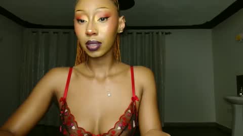 ms_crystal online show from February 16, 3:41 pm