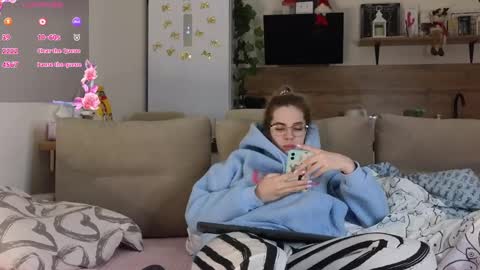 Ms ForYOU online show from January 17, 4:17 am