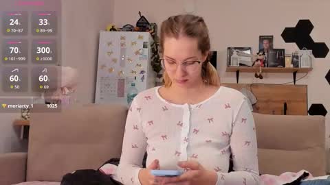 Ms ForYOU online show from March 8, 2:04 am