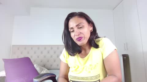 Freya online show from May 17, 2:31 am