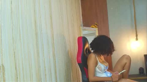 Snapshot of ms_leydi chatting on March 19, 6:12 pm ms_leydi online show from March 19, 6:12 pm