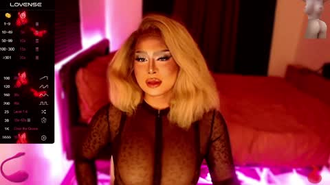 Snapshot of ms_lhadycummer chatting on March 30, 9:54 am Samantha online show from March 30, 9:54 am