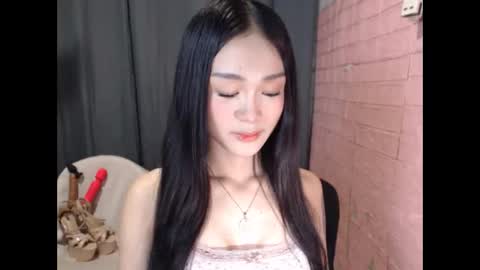 Xin online show from February 11, 10:42 am