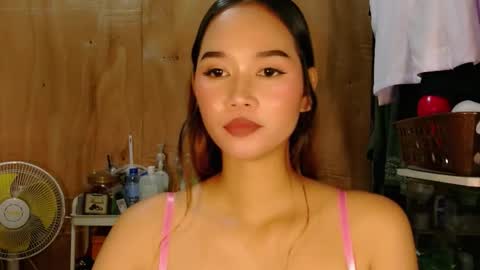 Snapshot of ms_maria8888 chatting on October 11, 11:09 am ms_maria8888 online show from October 11, 11:09 am