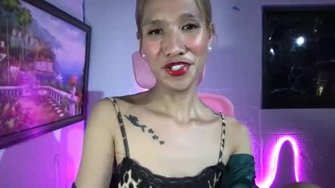ms_maureenx69x online show from December 15, 7:07 pm