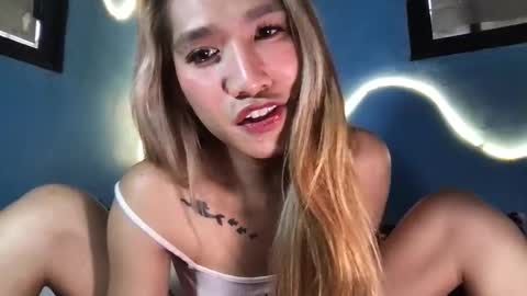 ms_maureenx69x online show from March 9, 7:23 am