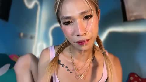 ms_maureenx69x online show from May 17, 8:55 am