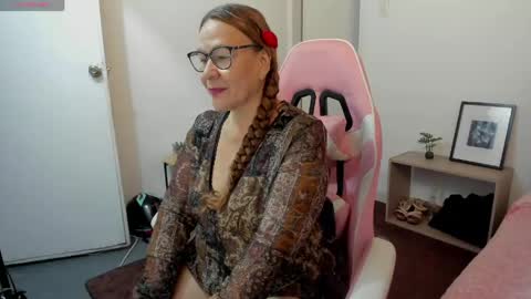 ms_samanta online show from May 5, 11:07 am
