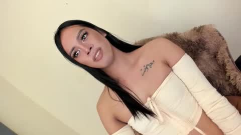 selena online show from January 13, 11:27 pm