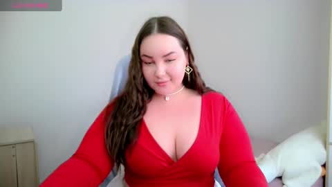 Snapshot of ms_sensitive chatting on February 24, 7:22 am Alexi online show from February 24, 7:22 am