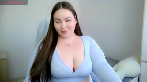 Snapshot of ms_sensitive chatting on March 26, 7:58 am Alexi online show from March 26, 7:58 am