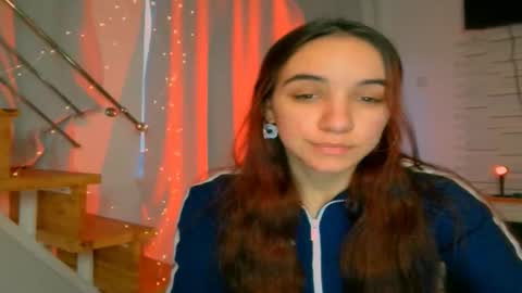 Snapshot of ms_sophiee chatting on January 3, 2:19 pm ms_sophiee online show from January 3, 2:19 pm