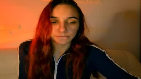 Snapshot of ms_sophiee chatting on January 3, 5:20 pm ms_sophiee online show from January 3, 5:20 pm