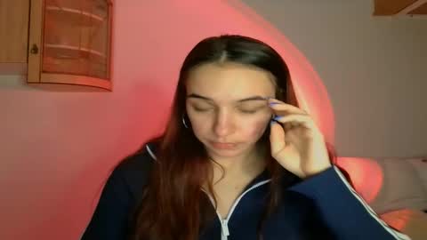 Snapshot of ms_sophiee chatting on February 20, 7:08 pm ms_sophiee online show from February 20, 7:08 pm