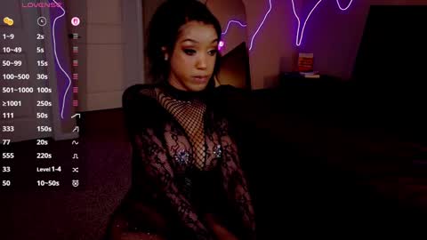 Snapshot of mschanelcarter chatting on September 22, 11:01 am Chanel Carter online show from September 22, 11:01 am