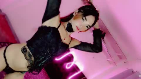 Snapshot of mscherry_ chatting on March 13, 8:21 am mscherry_ online show from March 13, 8:21 am