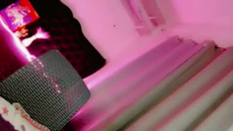 Snapshot of mscherry_ chatting on March 19, 5:50 pm mscherry_ online show from March 19, 5:50 pm