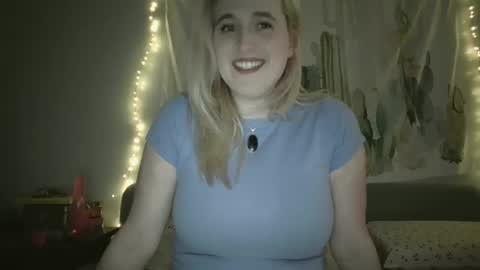 msclairewhatever online show from October 10, 5:17 am