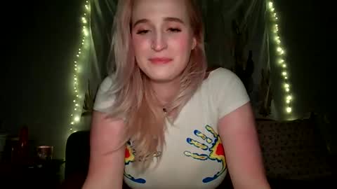 msclairewhatever online show from January 9, 1:08 am