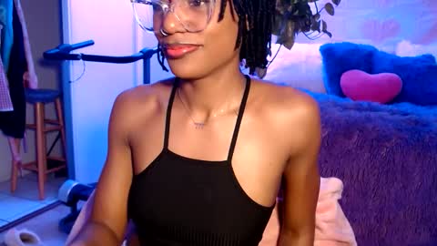 CocoSage online show from December 18, 11:44 pm