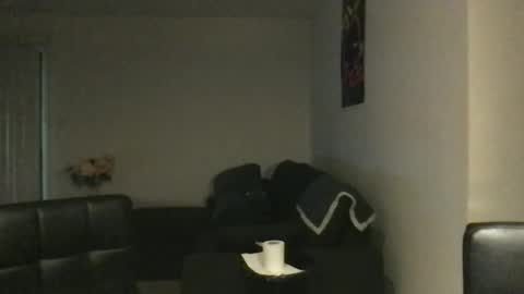 Snapshot of msjonemillion chatting on May 7, 10:04 pm Chocolate Candy Stick online show from May 7, 10:04 pm