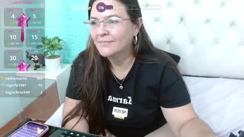 Snapshot of msjossie chatting on February 8, 2:58 am Jossie online show from February 8, 2:58 am