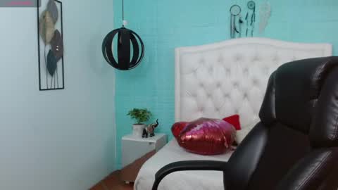 Snapshot of msjossie chatting on March 5, 2:36 am Jossie online show from March 5, 2:36 am