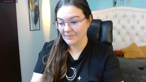 Jossie online show from May 10, 3:33 am