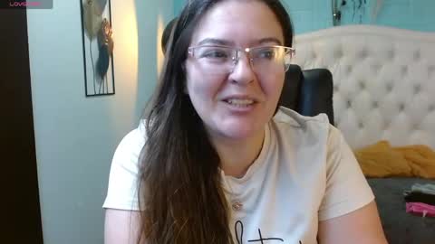 Jossie online show from May 12, 3:36 am