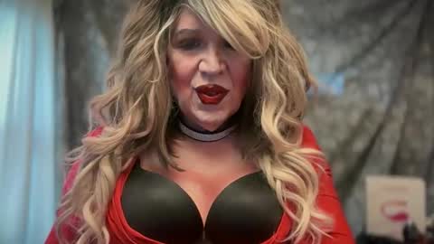 mskarentoy online show from October 20, 8:09 pm