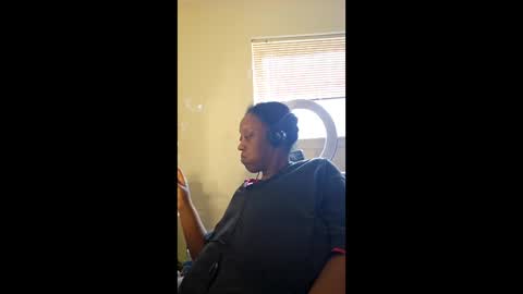 msmechocolate online show from March 22, 8:12 pm