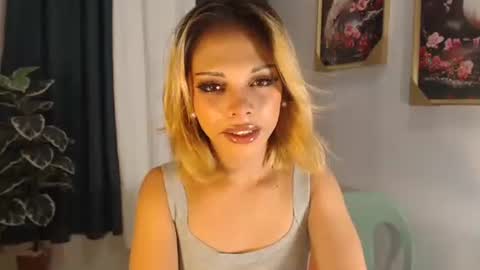 Snapshot of msmeygan chatting on October 5, 3:27 am msmeygan online show from October 5, 3:27 am