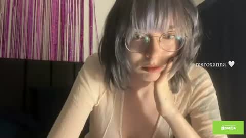 Snapshot of msroxanna chatting on July 14, 8:36 pm msroxanna online show from July 14, 8:36 pm