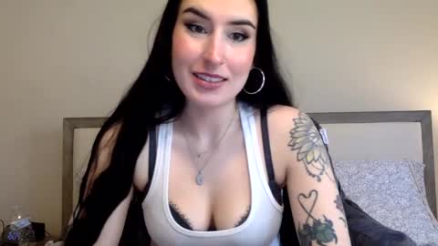 Snapshot of msrubyhayes chatting on December 2, 8:00 pm Ruby online show from December 2, 8:00 pm