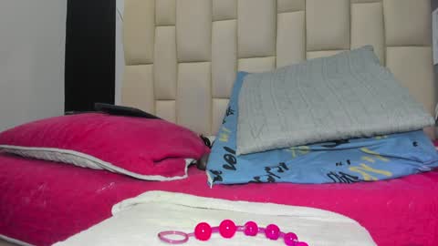 Snapshot of mss_mar chatting on December 20, 9:21 am FERNANDA 3 online show from December 20, 9:21 am