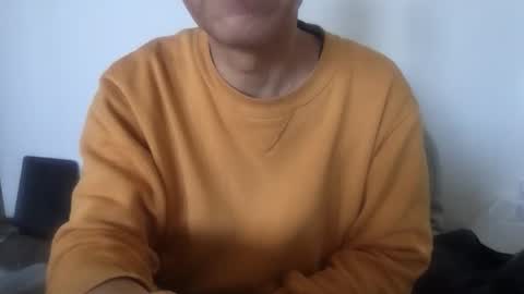 Snapshot of mtakashi2 chatting on November 30, 2:37 am mtakashi2 online show from November 30, 2:37 am