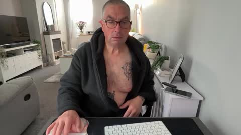 mtb1697 online show from October 2, 9:16 am