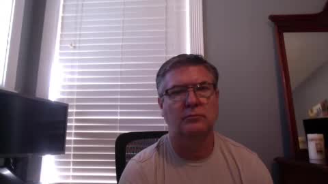 Snapshot of mtbrdr73 chatting on September 8, 5:45 pm mtbrdr73 online show from September 8, 5:45 pm