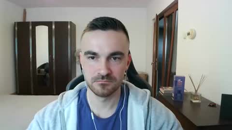 Victor online show from April 3, 5:49 am