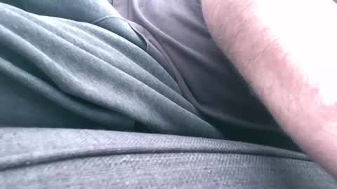 mucker13 online show from October 4, 1:42 pm