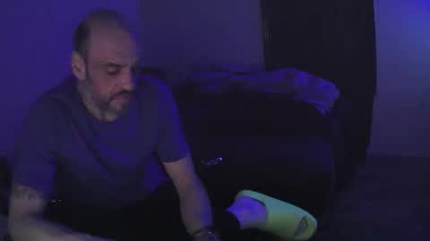 Muffdiver online show from February 3, 5:16 am