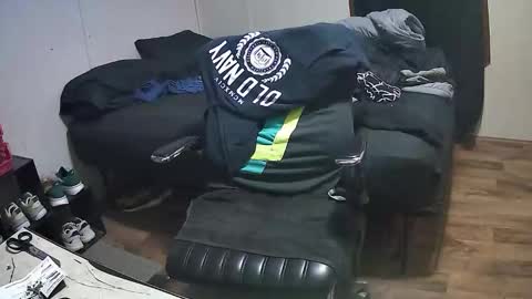 Muffdiver online show from March 2, 12:46 am